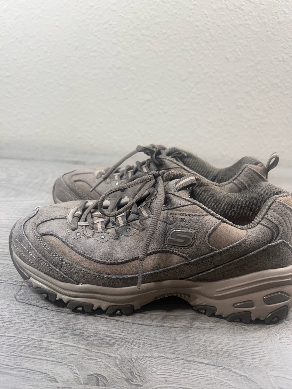 Skechers Taupe Brown Suede Mesh Lace-Up Walking Sneakers Women’s Size 10 - Picture 6 of 13